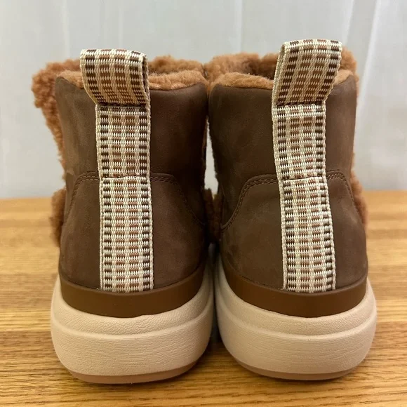 Reef Chocolate Brown Weekend Autumn Boots Womens Size 8 - Picture 3 of 8